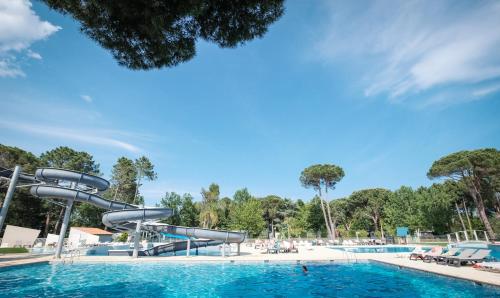 Camping Taxo Les Pins - Maeva
