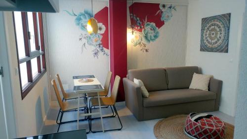 San Francisco 10 Boutique Apartments - Centro Alicante, a pasos de Playa Postiguet
