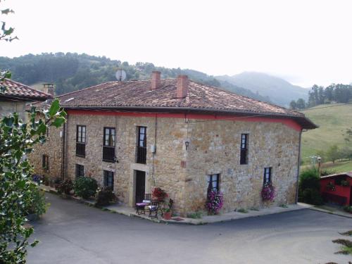 Vakantiehuis Casa Longo (Spanje Llames de Parres) - Booking.com
