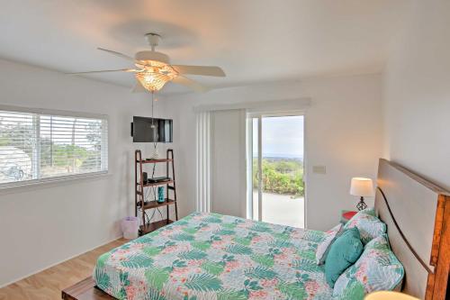 Gallery image of Ocean View Bungalow with Lanai 13 Mi to South Point in Hawaiian Ocean View