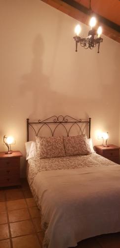 Postel nebo postele na pokoji v ubytování Casa Rural La Higuera Chica