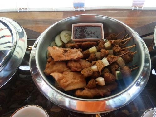 Mad i villaen eller i nærheden