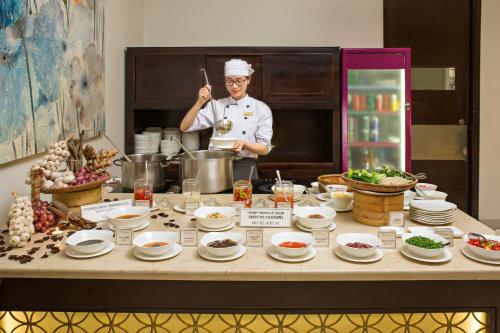 Mad på hotellet eller i nærheden