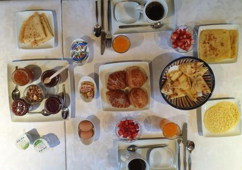 Jídlo v riadu nebo okolí