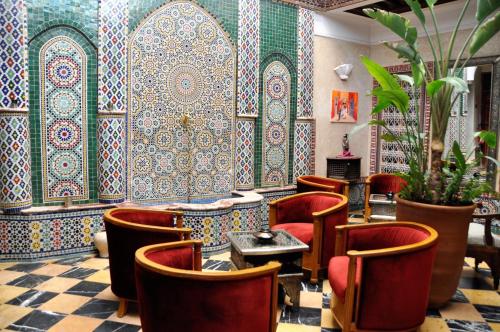 Sohvabaar või baar majutusasutuses Riad l'Escale de Marrakech