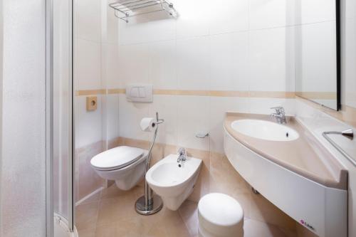 A bathroom at Hotel Foglieri