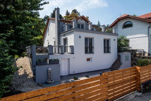 Capre Tihany 8237 Tihany, 4 Lépcsősor kép - 3