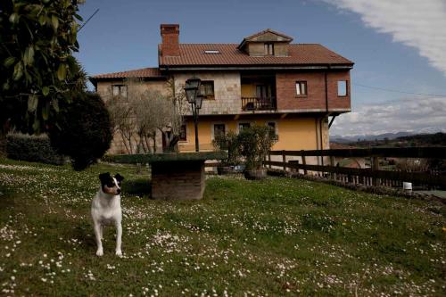 Gallery image of Apartamentos La Gloria in Santillana del Mar