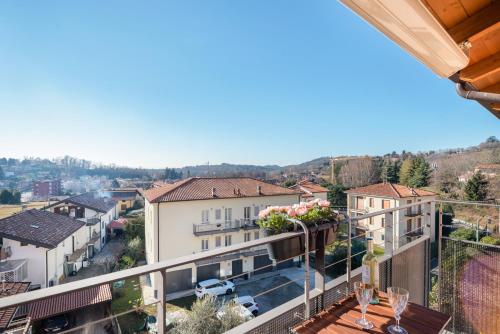 Bright Apartment Como Cavallasca – Photos 5