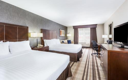 Holiday Inn Express San Diego - Sea World Area, an IHG Hotel Image