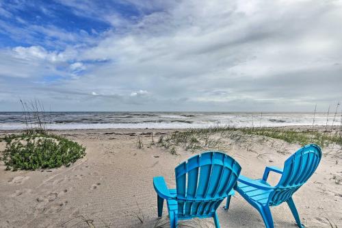 Beachfront Indialantic Home with Yard - Pets Welcome
