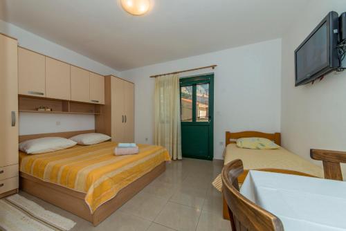 Apartment Studio Bešker