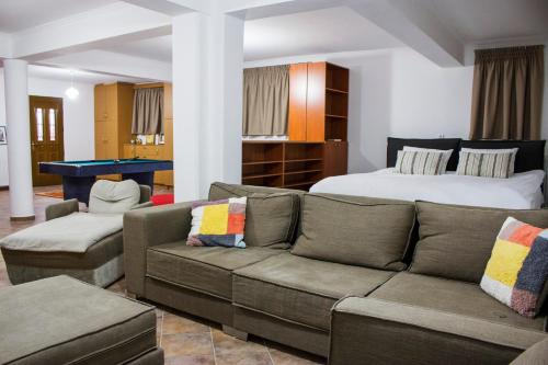 Posedenie v ubytovaní Santo Villaggio - Unique Villa