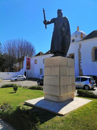 Photo de la galerie de l'établissement Happen!ng, à Faro