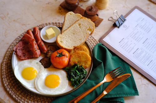 Mad på hotellet eller i nærheden