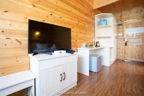 Kuchyň nebo kuchyňský kout v ubytování Champathong Garden Resort