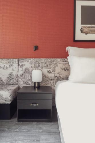 Katil atau katil-katil dalam bilik di Casa Almagro by The Pavilions Hotels & Resorts