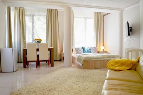 Posteľ alebo postele v izbe v ubytovaní Gyula Wellness Villa
