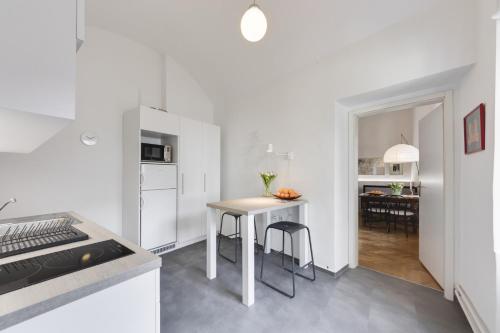 City Center Apartment with Parking