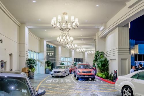 The Commerce Casino & Hotel – Photos 4
