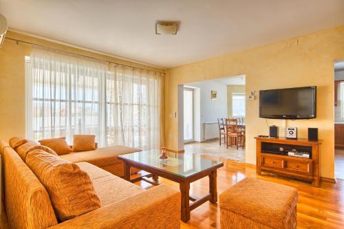 Charming villa Oliva with 4 bedrooms near the wonderful village of Fazana