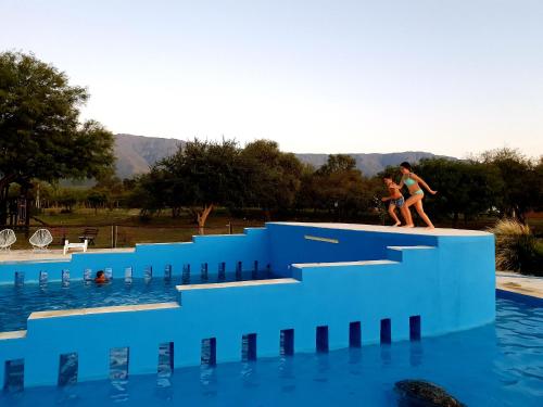 Πισίνα στο ή κοντά στο La Maína Cabañas