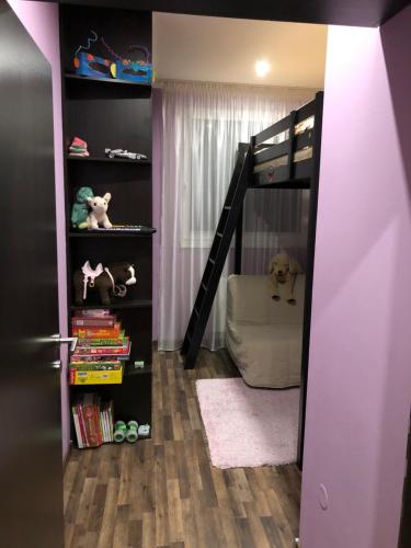 Katil atau katil-katil dalam bilik di Šafran Apartment LUX