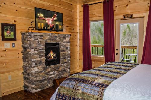 Katil atau katil-katil dalam bilik di Sycamore Mansion Cabin