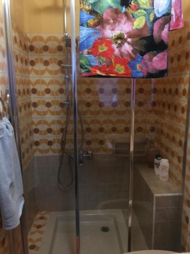 Bilik mandi di Appartamento per single in villa