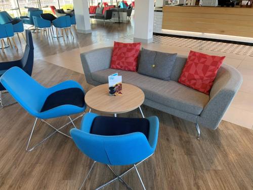 Гостиная зона в Holiday Inn Express - Manchester - TRAFFORDCITY by IHG