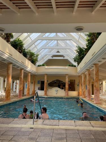 Piscina a Green Park o a prop