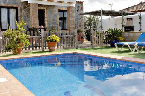 Πισίνα στο ή κοντά στο Chalet Mirlo