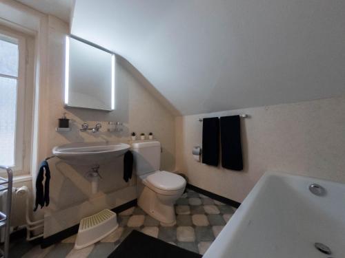 Koupelna v ubytování Ferienwohnung Meiringen "Engelhorn"