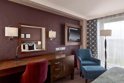 Crowne Plaza London - Gatwick Airport, an IHG Hotel