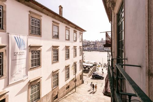 Porto by the River 1