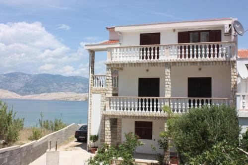On the beach apartment – Photos 4