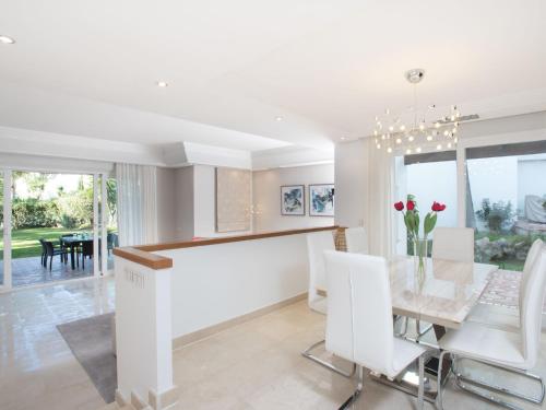 Holiday Home Perla Blanca by Interhome