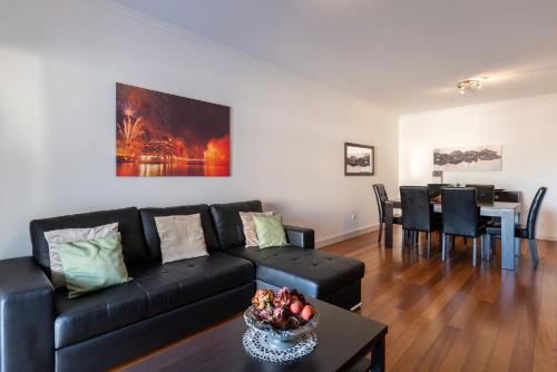 Virtudes Ocean view with pool by Holiday Rental Madeira