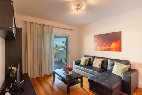 Virtudes Ocean view with pool by Holiday Rental Madeira