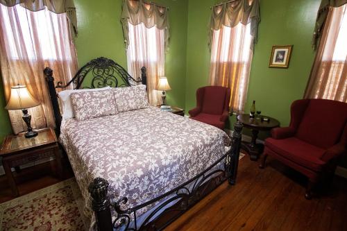 White Oak Manor Bed and Breakfast – Photos 5