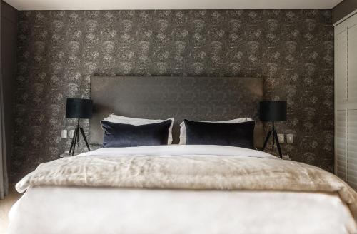 Letto o letti in una camera di Franschhoek Boutique Hotel - Lion Roars Hotels & Lodges