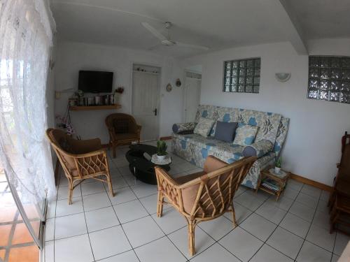 TV a/nebo společenská místnost v ubytování Appartement & Studio Lolla