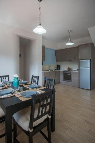 Gallery image of Velanidia Apartments in Plataria