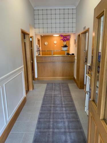 Dapur atau dapur kecil di The Westlynne Hotel & Apartments
