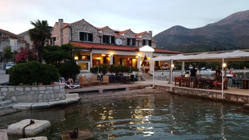 Sweet Village Hotel By The Sea