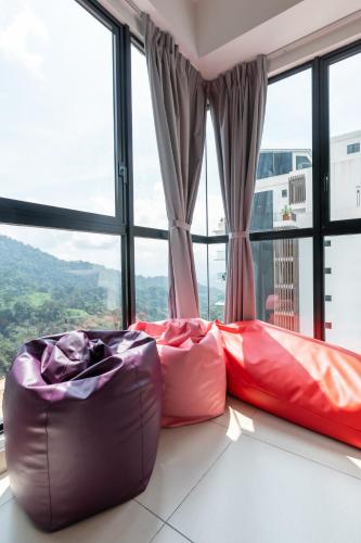 Balkoni atau teres di Master Suite@Midhill Genting Highlands (Free Wi-Fi)