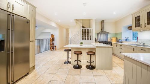 Η κουζίνα ή μικρή κουζίνα στο Mains of Taymouth Country Estate 5* Houses