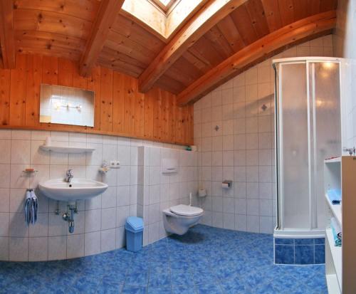 Koupelna v ubytování Haus Salchner