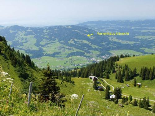 Photo de la galerie de l'établissement Ferienhaus Albrecht, à Egg