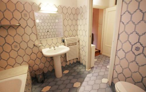 Family 2BR Apartment in Via Giulia